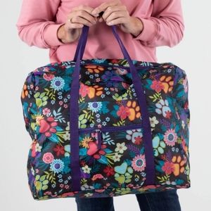 🐾Paw Print Duffel Bag